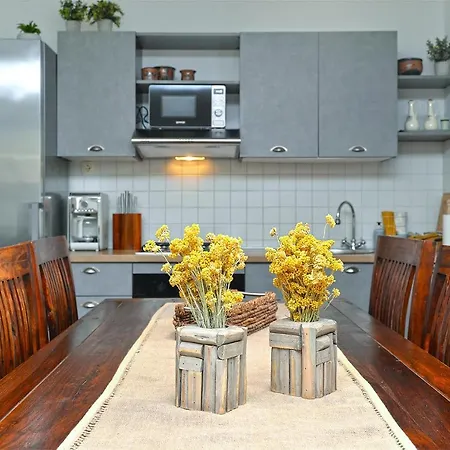 House Desanka 2102 *